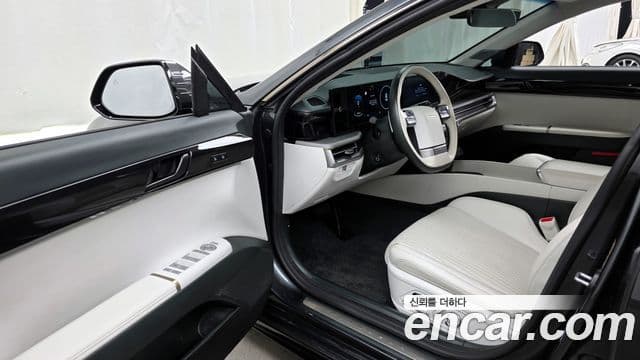 Hyundai Grandeur (GN7) Calligraphy, 2023 10