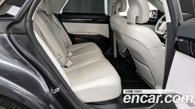 Hyundai Grandeur (GN7) Calligraphy, 2023 12