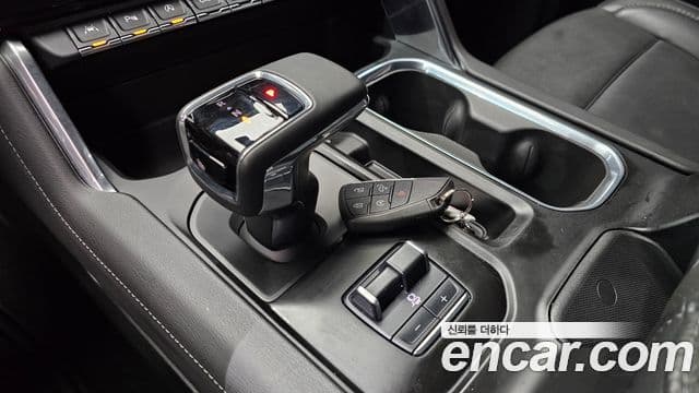 GMC 시에라 드날리-X, 2023 9