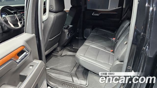 GMC 시에라 드날리-X, 2023 12