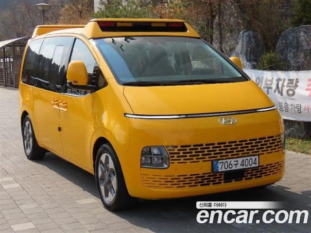 Hyundai Staria 15인승, 2023 1