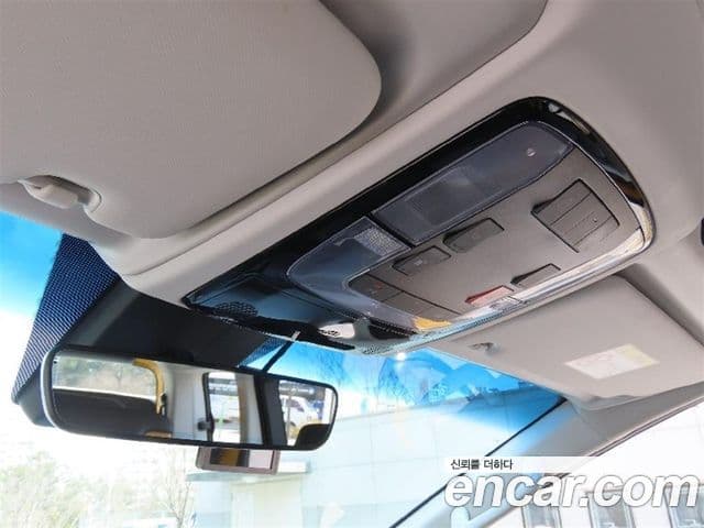 Hyundai Staria 15인승, 2023 14