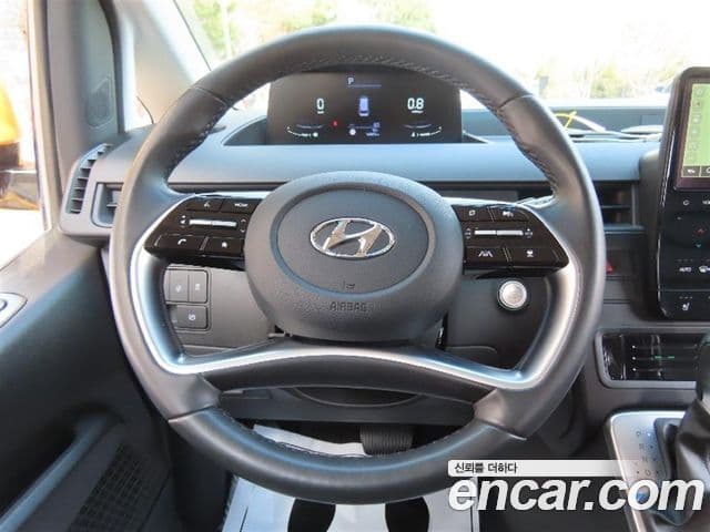 Hyundai Staria 15인승, 2023 17