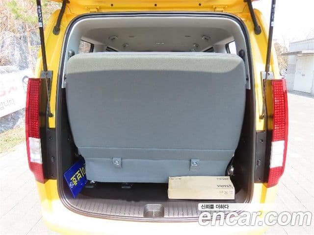 Hyundai Staria 15인승, 2023 18