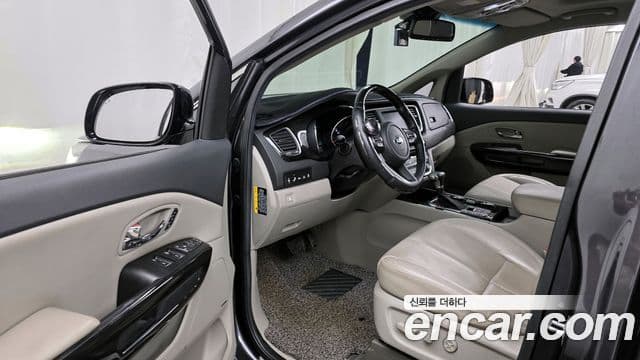 Kia The / новый New Carnival Special, 2019 10