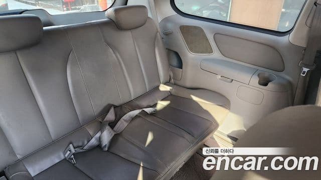 Kia Grand Carnival LPI GX, 2008 8