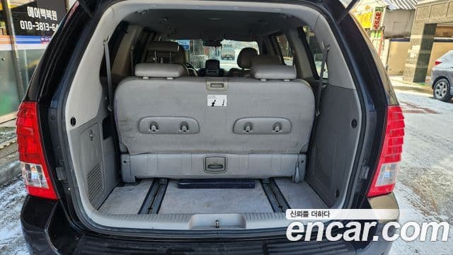 Kia Grand Carnival LPI GX, 2008 9