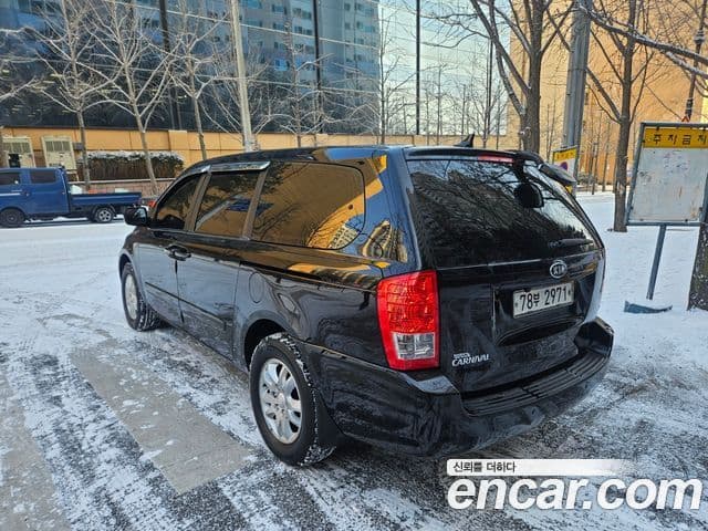 Kia Grand Carnival LPI GX, 2008 18