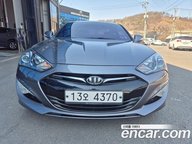 Hyundai The / новый New Genesis купе 200 турбо S, 2015 3