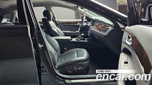 Hyundai Genesis DH Modern, 2016 10