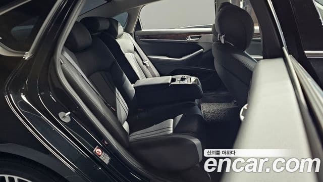 Hyundai Genesis DH Modern, 2016 12