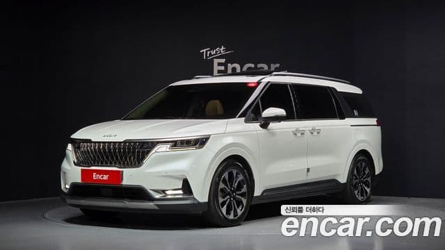 Kia Carnival 4세대 Signature, 2022 1