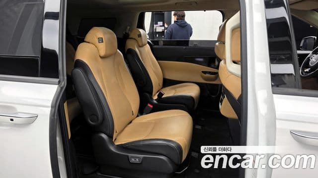 Kia Carnival 4세대 Signature, 2022 12