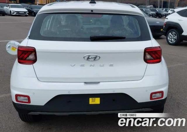 Hyundai Venue Premium, 2026 3