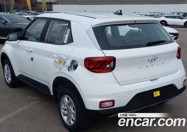 Hyundai Venue Premium, 2026 10