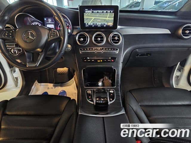 Mercedes-Benz GLC-класс X253 Premium, 2018 15