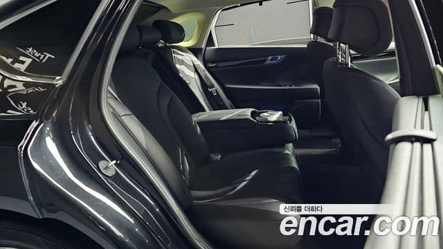 Genesis G80 (RG3) бензин 3.5 турбо 2WD, 2022 12