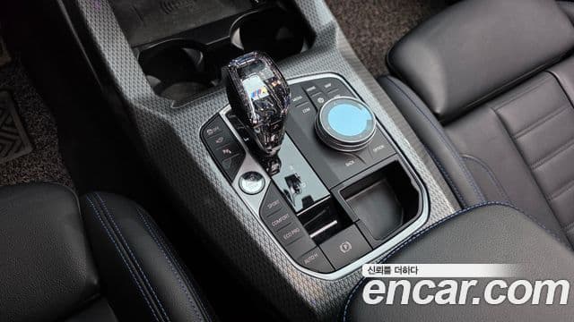 BMW iX3 M Sport, 2022 9