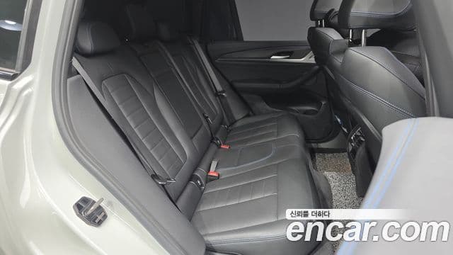 BMW iX3 M Sport, 2022 12