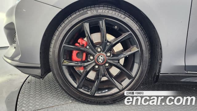 Hyundai Veloster (JS) Core, 2018 все фото