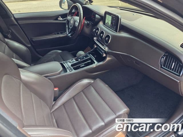 Kia 스팅어 Platinum, 2018 11