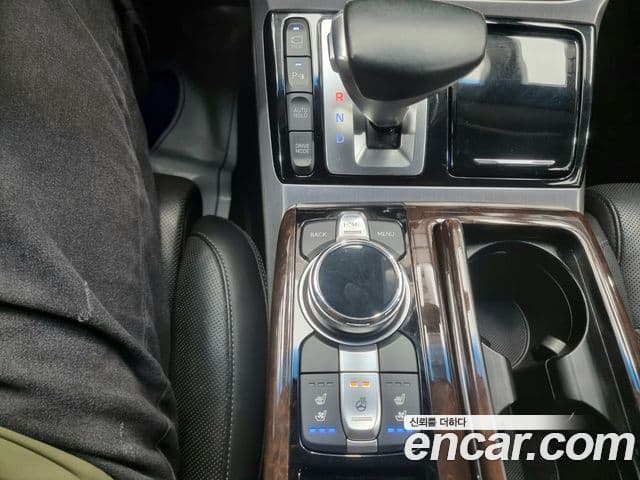 Genesis EQ900 Premium Luxury, 2016 15