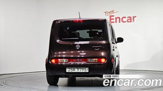 Nissan 큐브 Z12, 2013 4