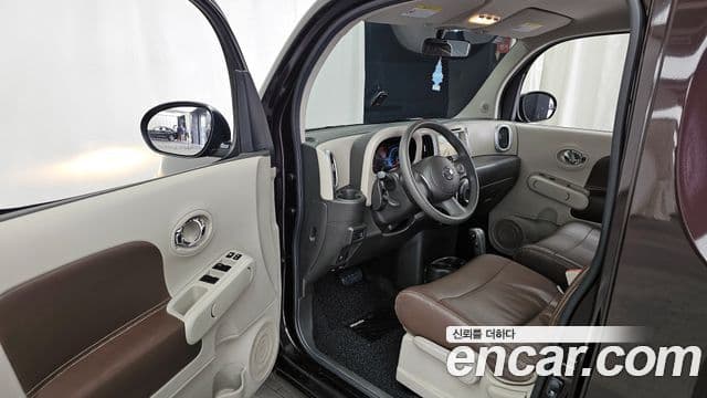 Nissan 큐브 Z12, 2013 10