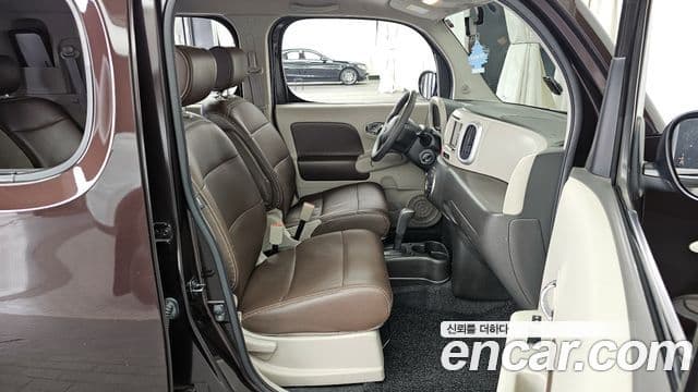 Nissan 큐브 Z12, 2013 11
