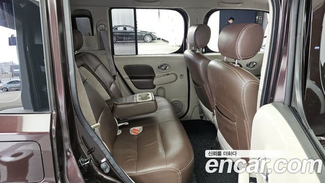 Nissan 큐브 Z12, 2013 12