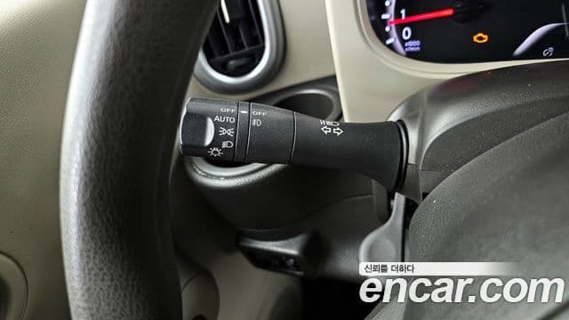 Nissan 큐브 Z12, 2013 14