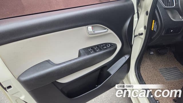 Kia Ray Deluxe, 2013 19