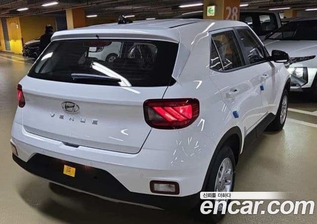 Hyundai Venue Premium, 2026 6