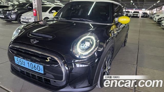 Mini Cooper Электрический (Electric) 3세대, 2022 19