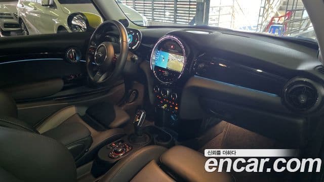 Mini Cooper Электрический (Electric) 3세대, 2022 20