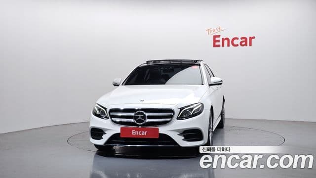 Mercedes-Benz E-класс W213 AMG Line, 2019 3