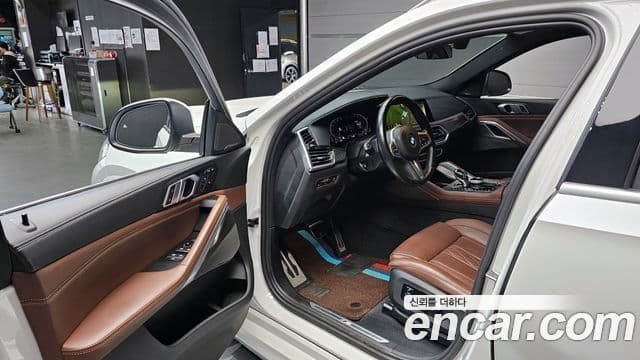 BMW X6 (G06) xDrive40i M Sport, 2023 10