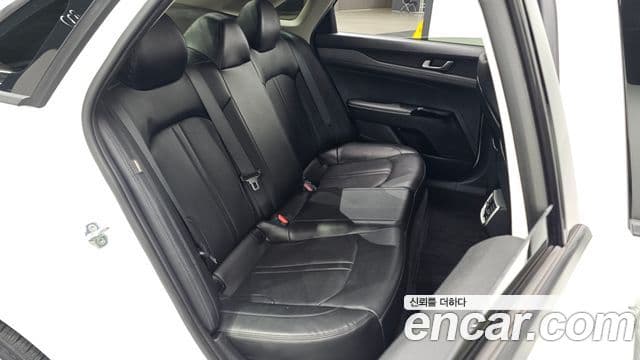 Kia K5 3세대 Prestige, 2022 12