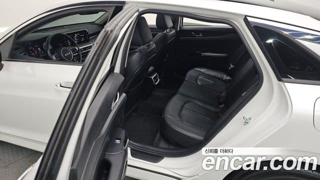 Kia K5 3세대 Prestige, 2022 13