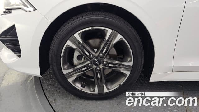 Kia K5 3세대 Prestige, 2022 20