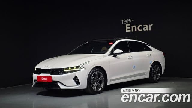 Kia K5 гибрид 3세대 Signature, 2023 1