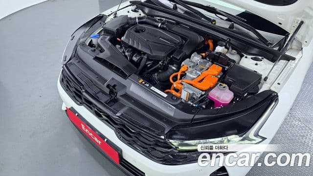 Kia K5 гибрид 3세대 Signature, 2023 6