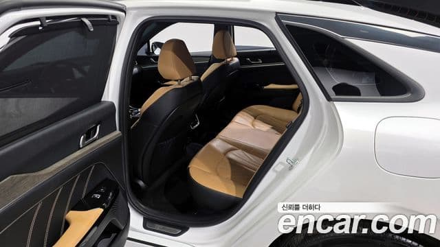 Kia K5 гибрид 3세대 Signature, 2023 11