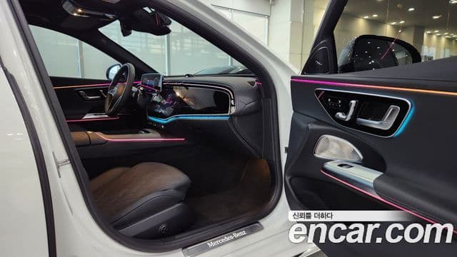 Mercedes-Benz E-класс W214 Exclusive, 2025 11