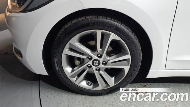 Hyundai Avante AD 1.6 GDI Value Plus, 2018 все фото