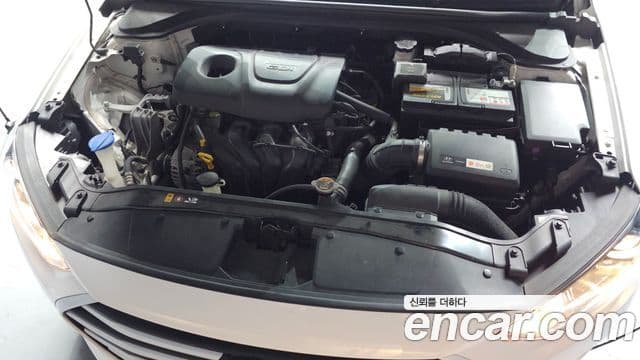 Hyundai Avante AD 1.6 GDI Value Plus, 2018 6