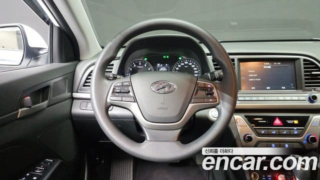 Hyundai Avante AD 1.6 GDI Value Plus, 2018 14