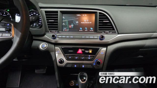 Hyundai Avante AD 1.6 GDI Value Plus, 2018 15