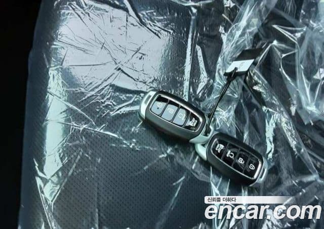 Hyundai Venue Premium, 2026 13