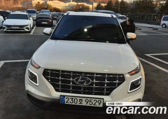 Hyundai Venue Premium, 2026 14
